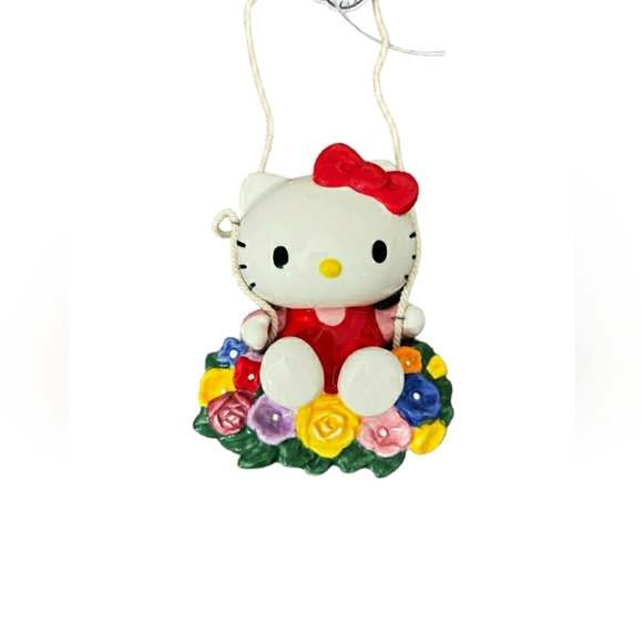 Hello Kitty and friends Garden swing - Picture 3 of 4